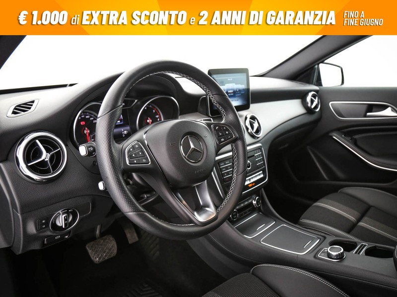 Mercedes GLA 180 d sport auto