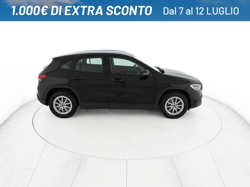 Mercedes GLA 180 d business extra auto