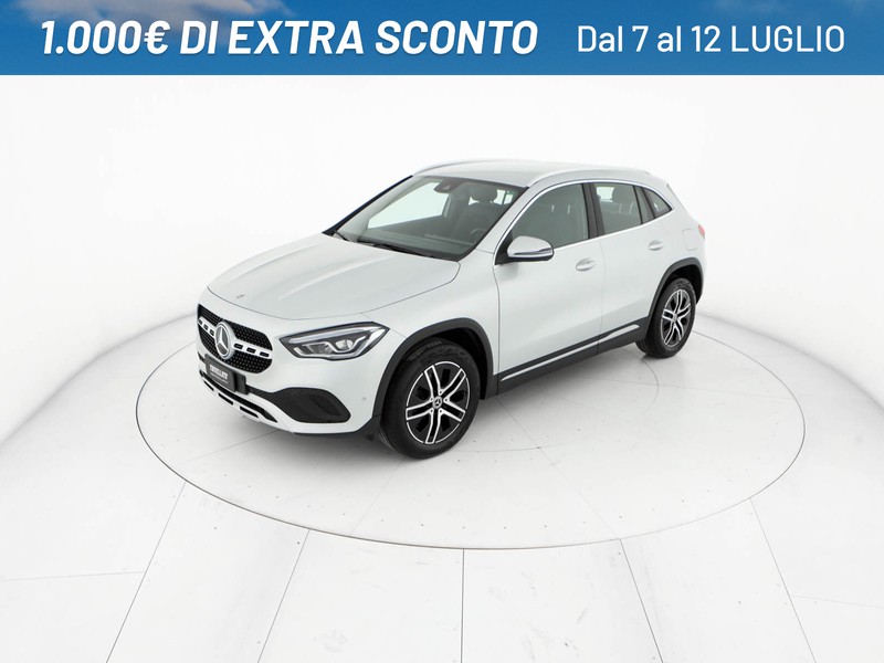 Mercedes GLA 200 d sport plus auto diesel argento