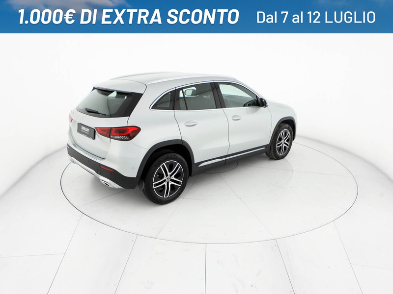 Mercedes GLA 200 d sport plus auto diesel argento