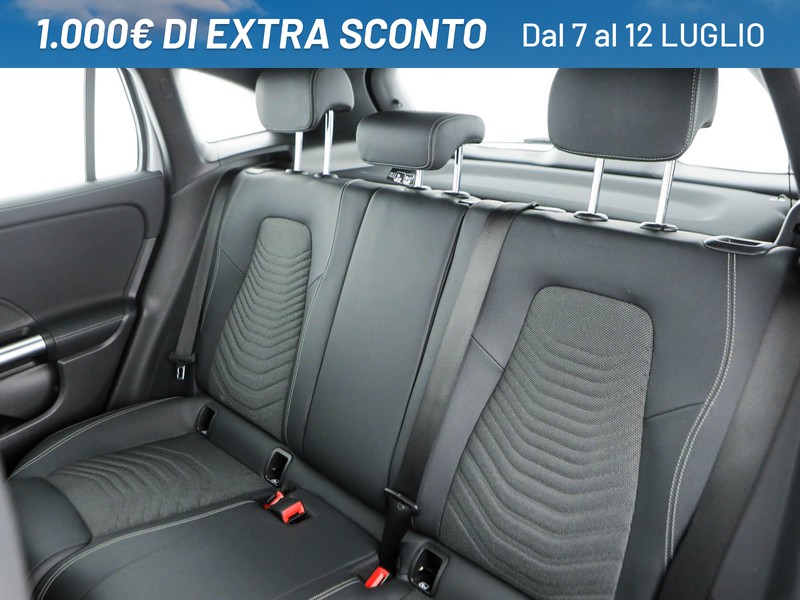 Mercedes GLA 200 d sport plus auto diesel argento