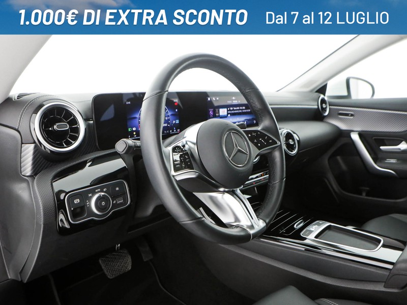 Mercedes CLA Shooting Brake  180 d progressive advanced auto diesel bianco