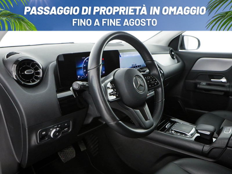 Mercedes GLA 180 d business extra auto