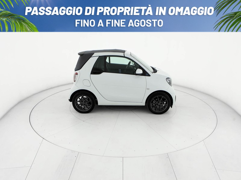 Smart Fortwo Cabrio cabrio eq prime 22kw elettrica bianco