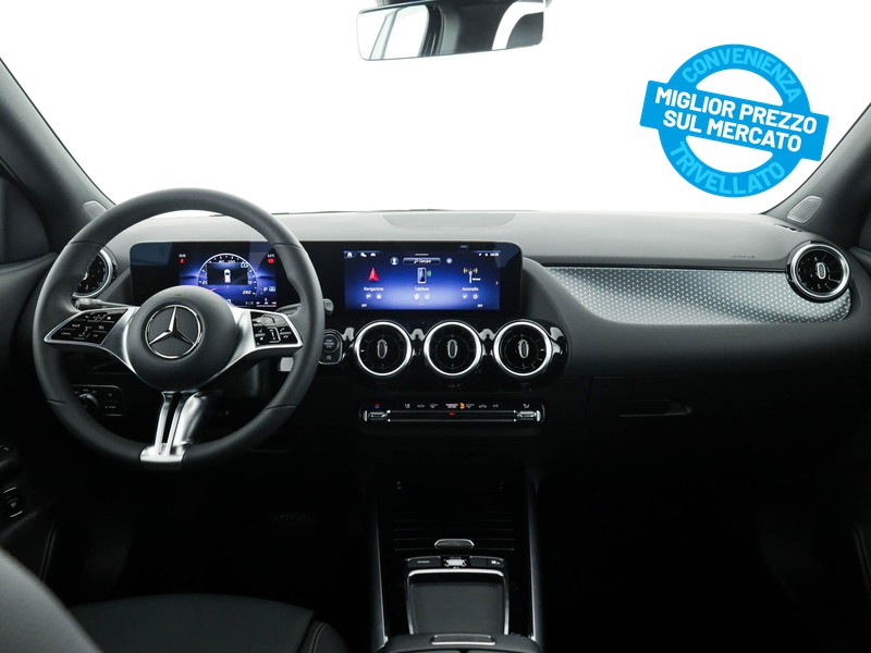 Mercedes GLA 180 Automatic benzina nero