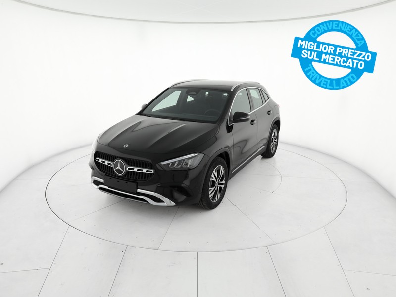 Mercedes GLA 180 progressive extra auto ibrido nero