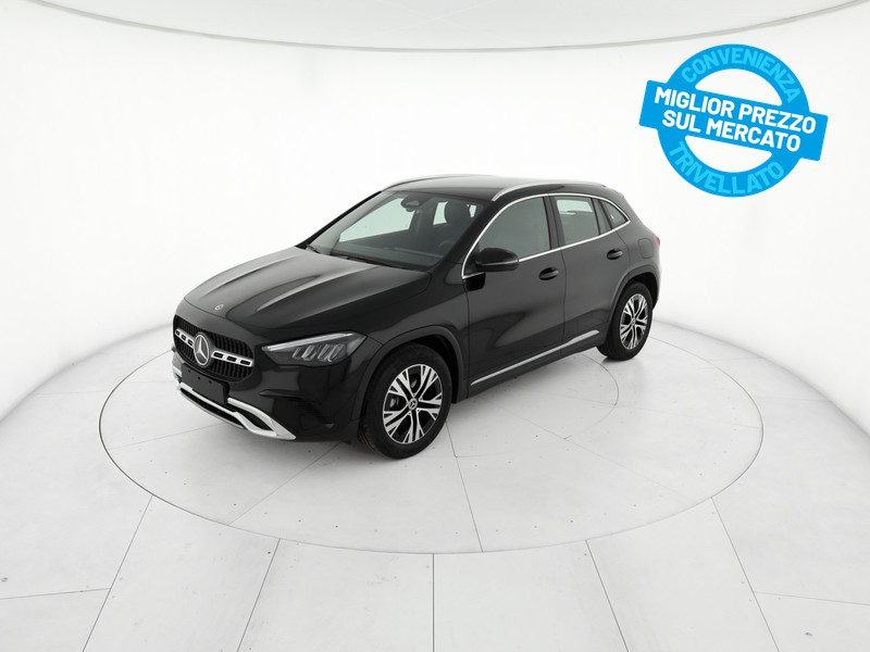 Mercedes GLA 180 progressive extra auto ibrido nero
