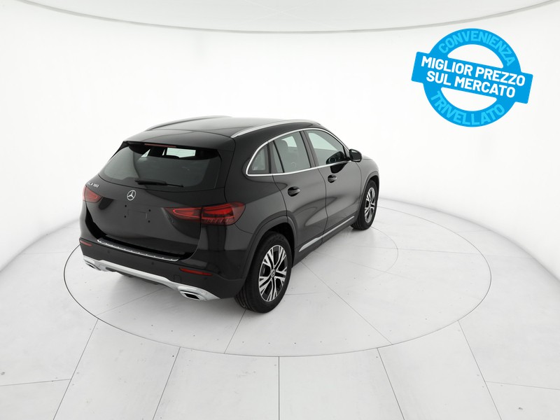 Mercedes GLA 180 progressive extra auto ibrido nero