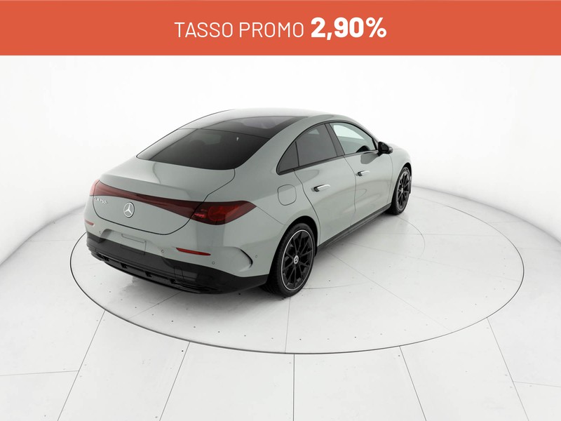 Mercedes CLA Coupè 250+ con tecnologia EQ