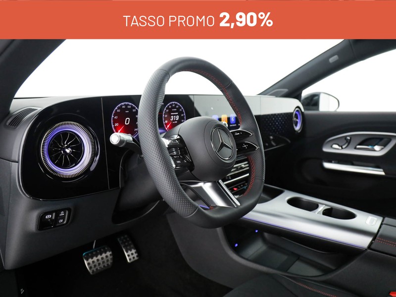 Mercedes CLA Coupè 250+ con tecnologia EQ