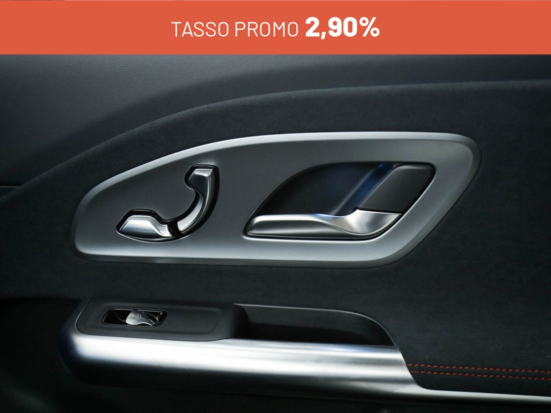Mercedes CLA Coupè 250+ con tecnologia EQ