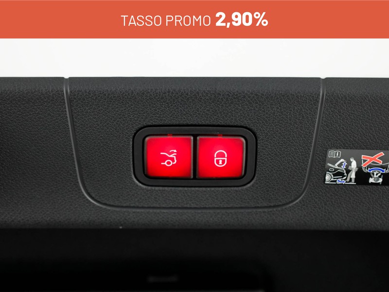 Mercedes CLA Coupè eq 250+ amg line premium elettrica bianco