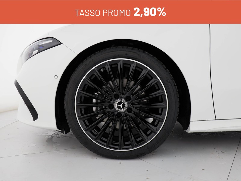 Mercedes Classe A 180 d amg line advanced plus auto diesel bianco