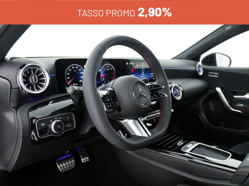 Mercedes Classe A 180 d amg line advanced plus auto diesel bianco