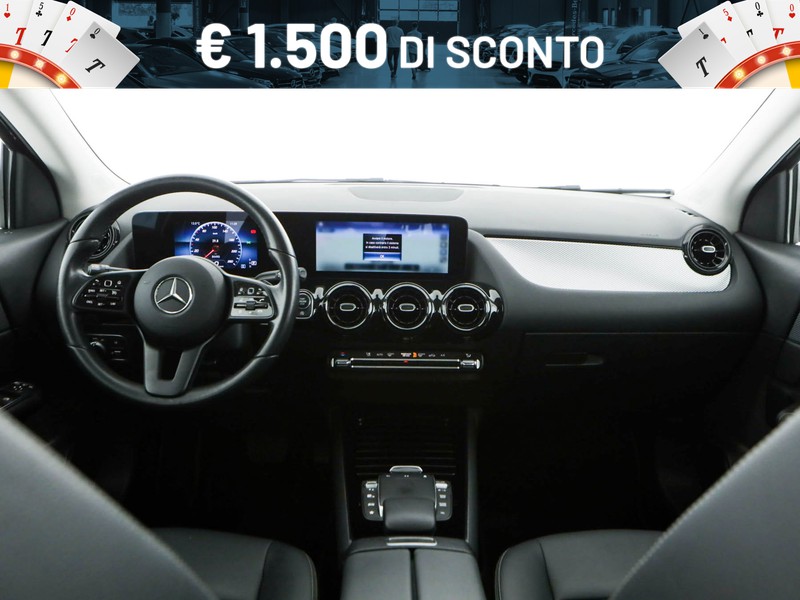Mercedes GLA 180 d business extra auto