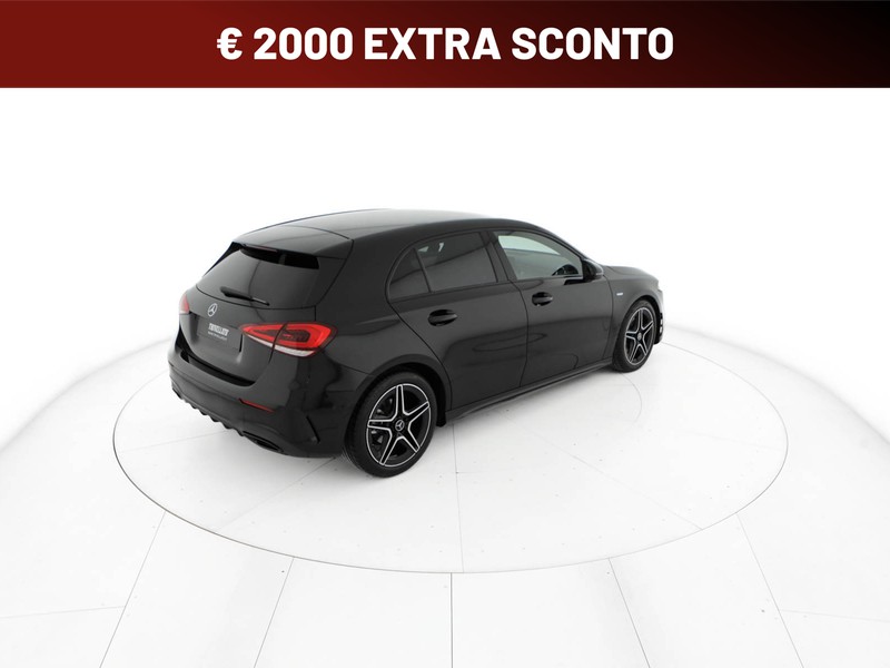 Mercedes Classe A 180 d premium night edition auto diesel nero