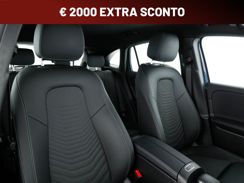 Mercedes GLA 200 d sport plus auto diesel blu/azzurro