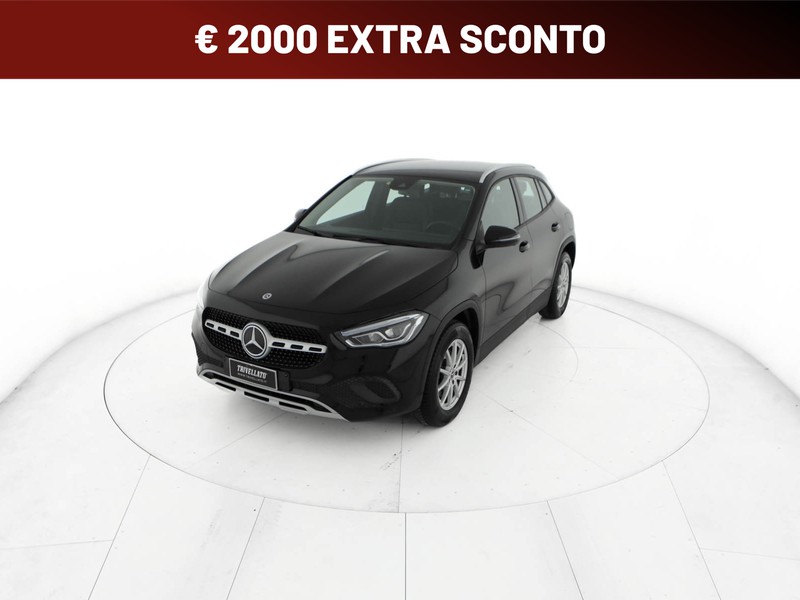 Mercedes GLA 180 d business extra auto