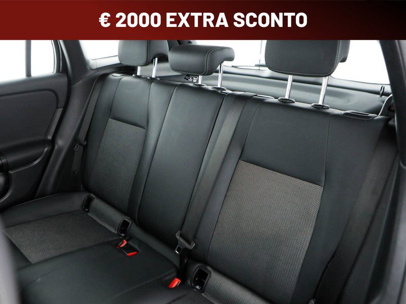 Mercedes GLA 180 d business extra auto