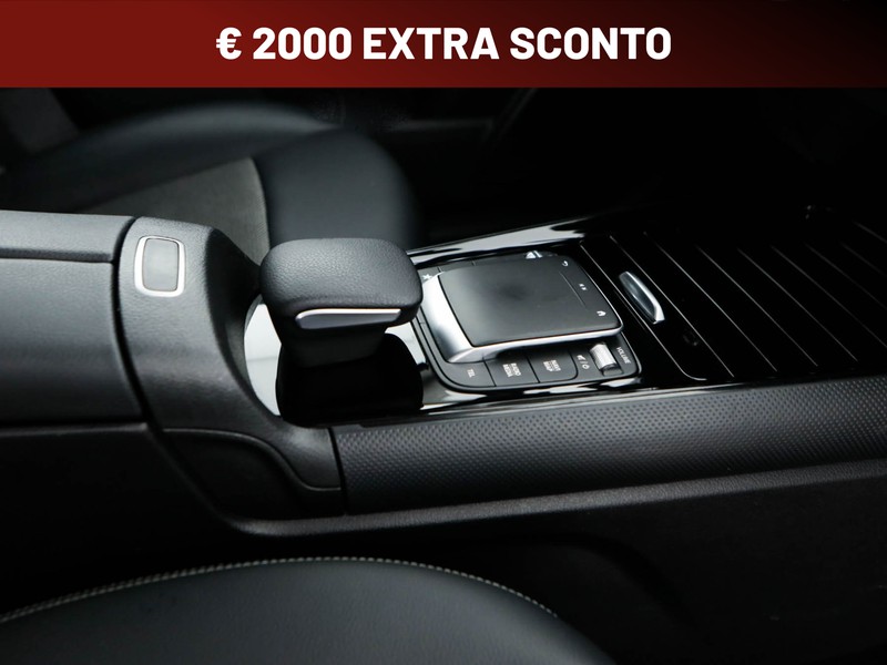 Mercedes GLA 180 d business extra auto