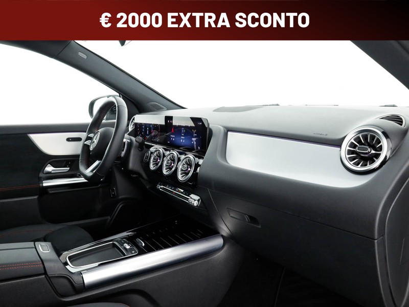 Mercedes GLA 180 d amg line premium plus auto diesel nero