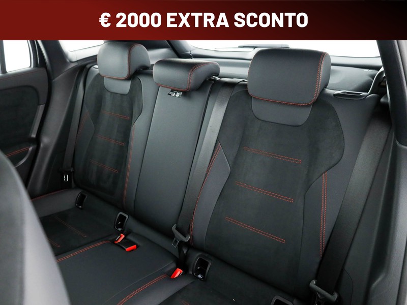 Mercedes GLA 180 d amg line premium plus auto diesel nero