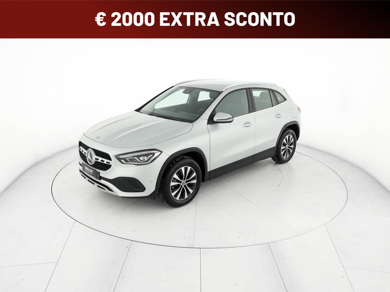 Mercedes GLA 250 e phev (eq-power) business extra auto ibrido argento