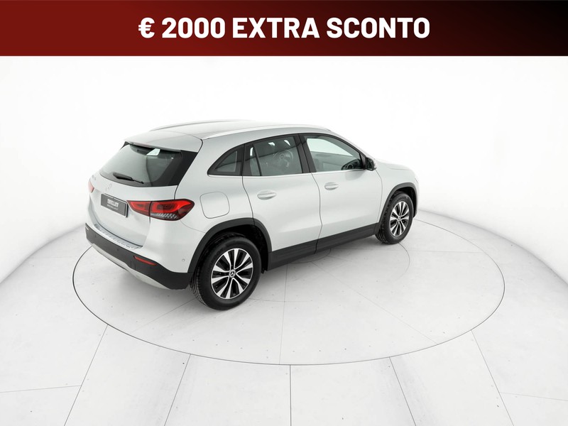 Mercedes GLA 250 e phev (eq-power) business extra auto ibrido argento