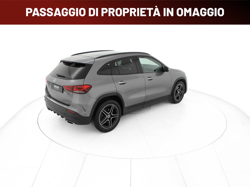 Mercedes GLA 200 d premium auto diesel argento