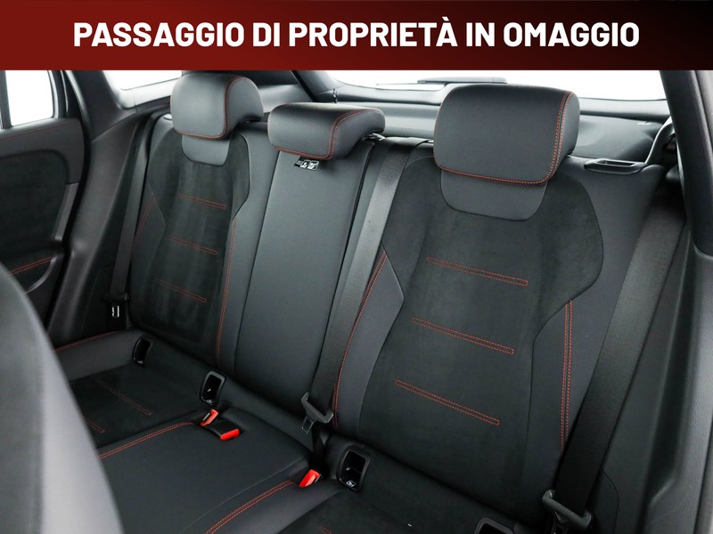 Mercedes GLA 180 d amg line premium plus auto diesel nero