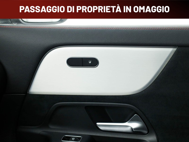 Mercedes GLA 180 d amg line premium plus auto diesel nero