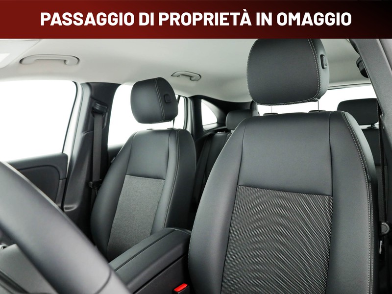 Mercedes GLA 180 d business auto diesel bianco