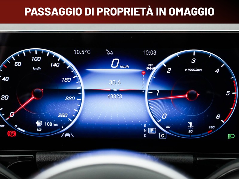 Mercedes GLA 200 d premium auto diesel bianco