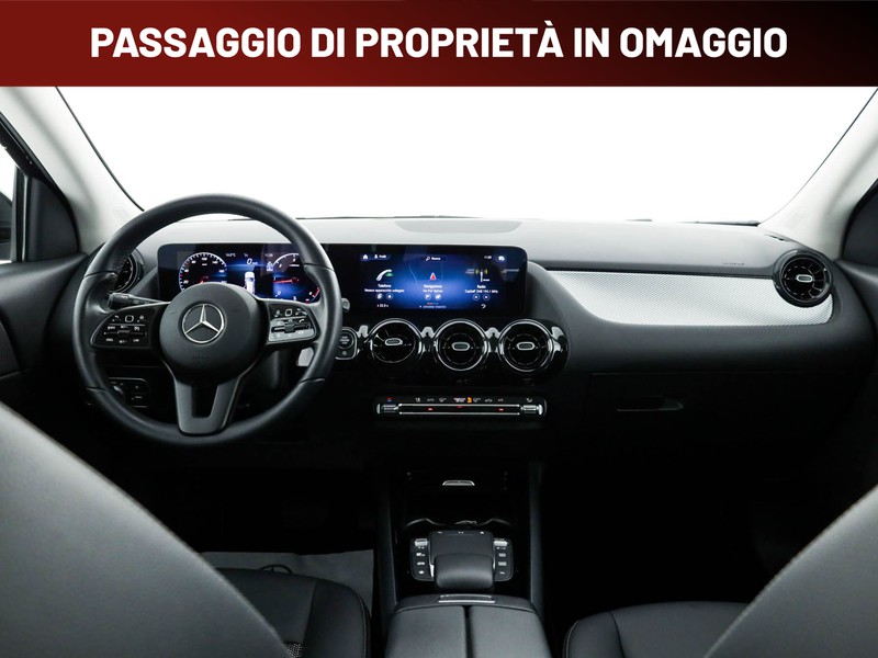 Mercedes GLA 180 d business extra auto diesel nero