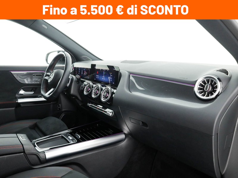 Mercedes GLA 180 d amg line premium auto diesel bianco