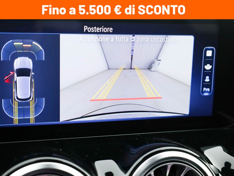 Mercedes GLA 180 d amg line premium auto diesel bianco