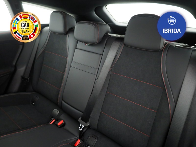 Mercedes CLA Shooting Brake  200 amg line advanced plus auto ibrido nero