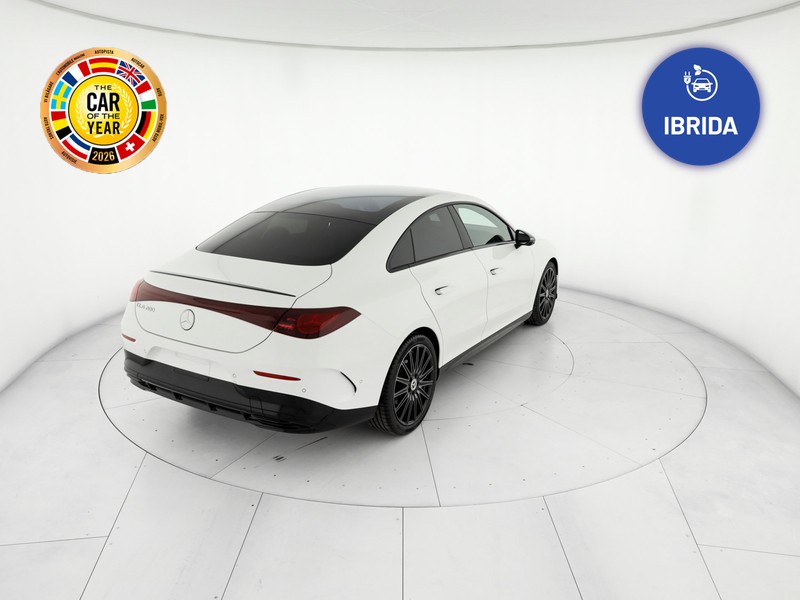 Mercedes CLA Coupè 200 amg line premium plus auto ibrido bianco