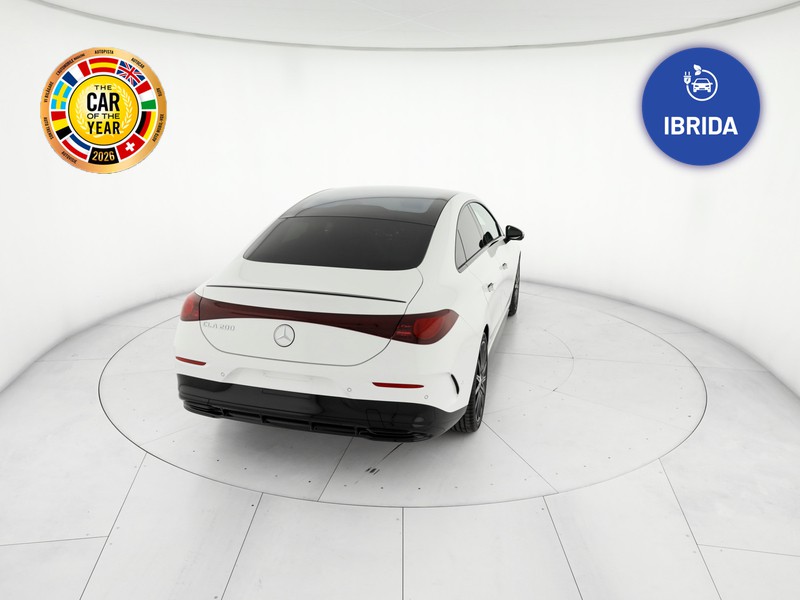 Mercedes CLA Coupè 200 amg line premium plus auto ibrido bianco