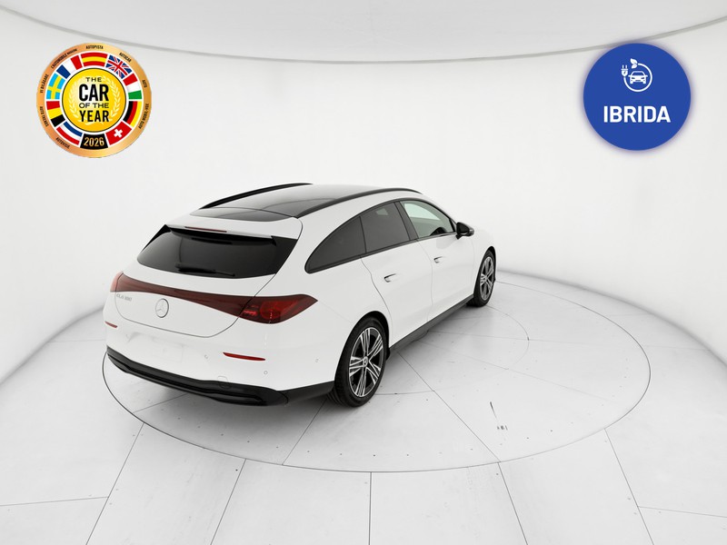 Mercedes CLA Shooting Brake  180 advanced plus auto ibrido bianco