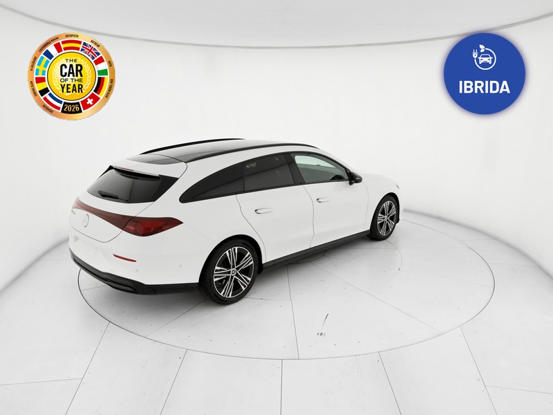 Mercedes CLA Shooting Brake  180 advanced plus auto ibrido bianco