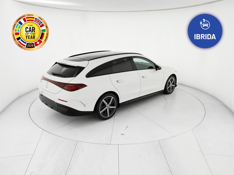 Mercedes CLA Shooting Brake  200 amg line advanced plus auto ibrido bianco