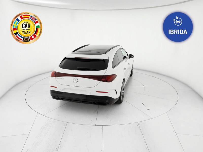 Mercedes CLA Shooting Brake  200 amg line advanced plus auto ibrido bianco