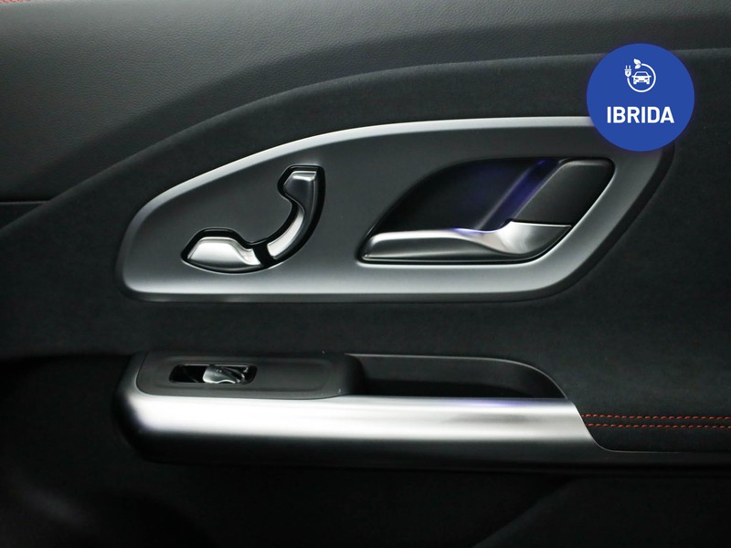 Mercedes CLA Coupè 200 premium auto ibrido nero