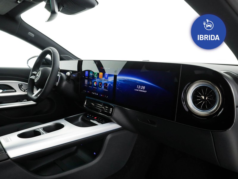 Mercedes CLA Coupè 180 amg line premium auto ibrido bianco