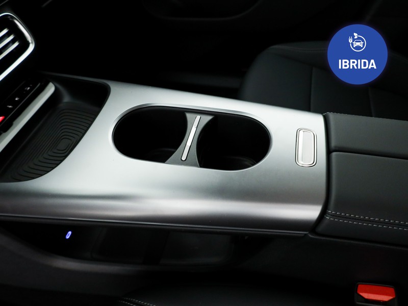 Mercedes GLB 180 advanced auto ibrido bianco