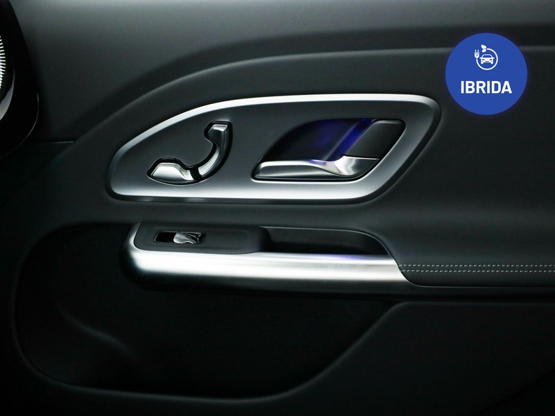 Mercedes GLB 180 amg line premium auto ibrido nero