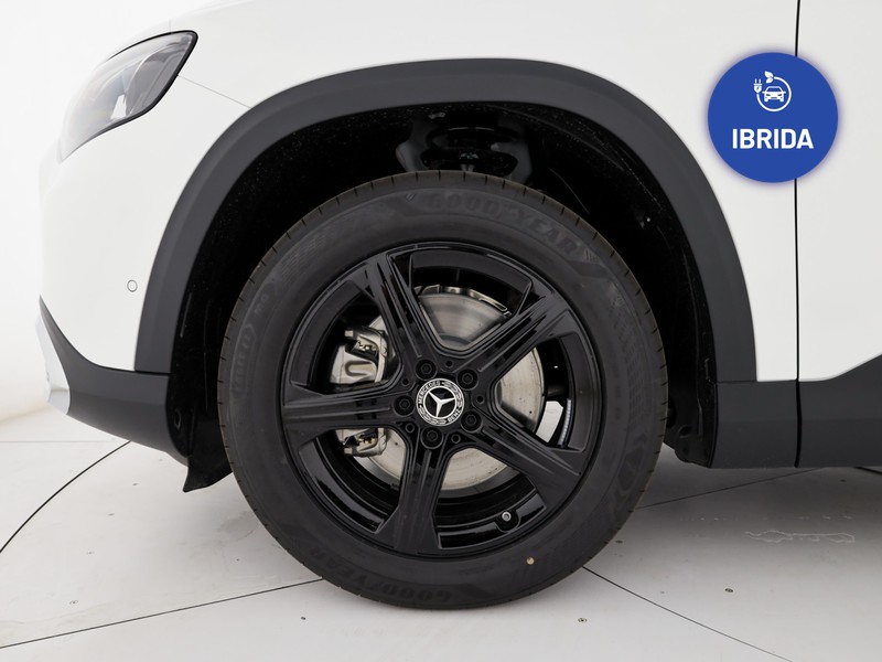 Mercedes GLB 180 advanced plus auto ibrido bianco