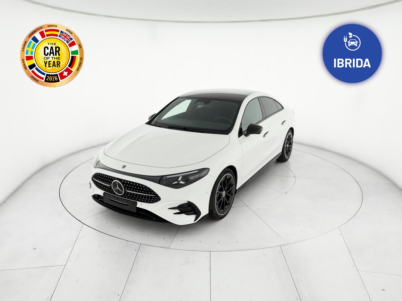 Mercedes CLA Coupè 180 amg line advanced plus auto ibrido bianco