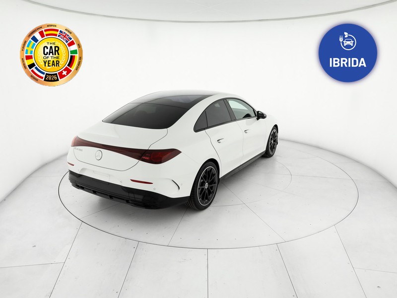 Mercedes CLA Coupè 180 amg line advanced plus auto ibrido bianco